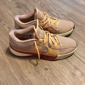 Nike Giannis Freak 5 "Fossil Stone" Men's Basketball Shoes Size 12 NEW DX4985-20